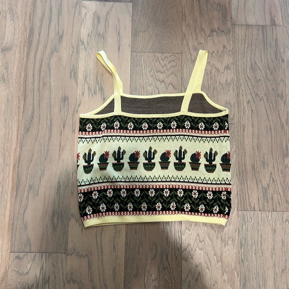 Pilcro Cactus Cropped Tank - Picture 5 of 7